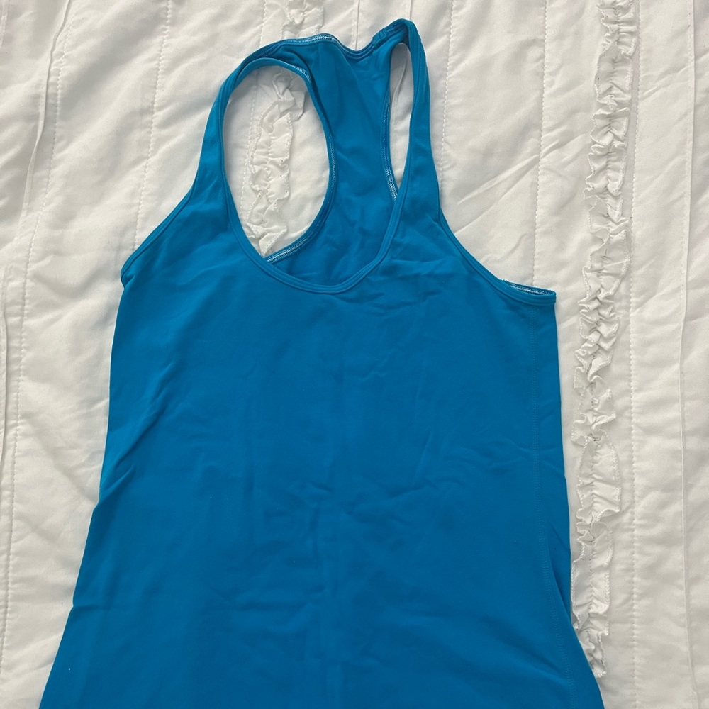 Lulu lemon tank top - color blue size 8